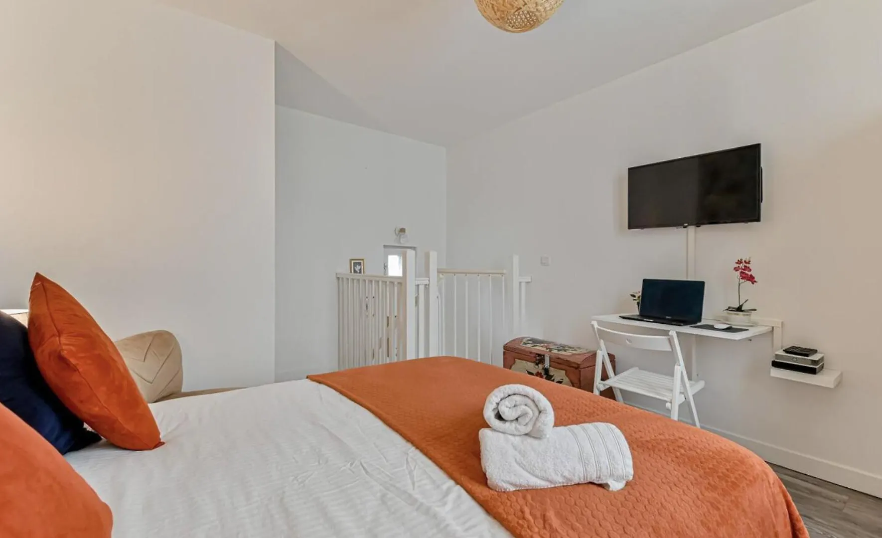Charmant Duplex A Deux Pas De Paris Et Du Rer B Gentilly France